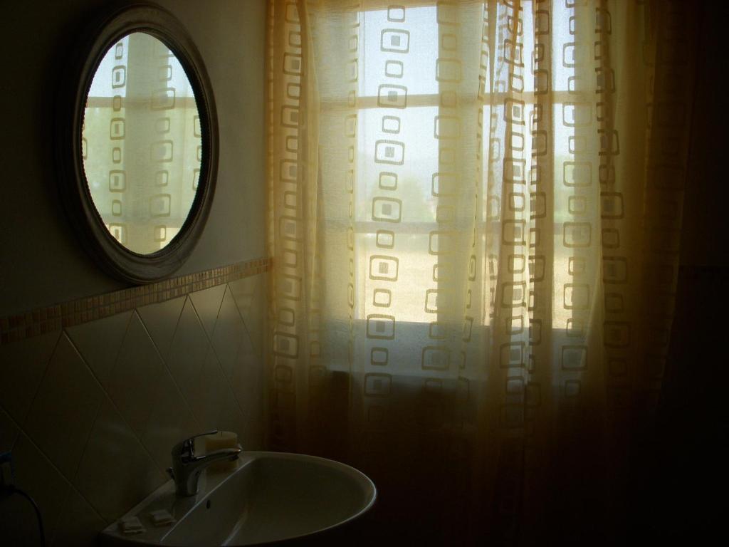 B&B Antica Dimora Сан-Джуліано-Терме Номер фото